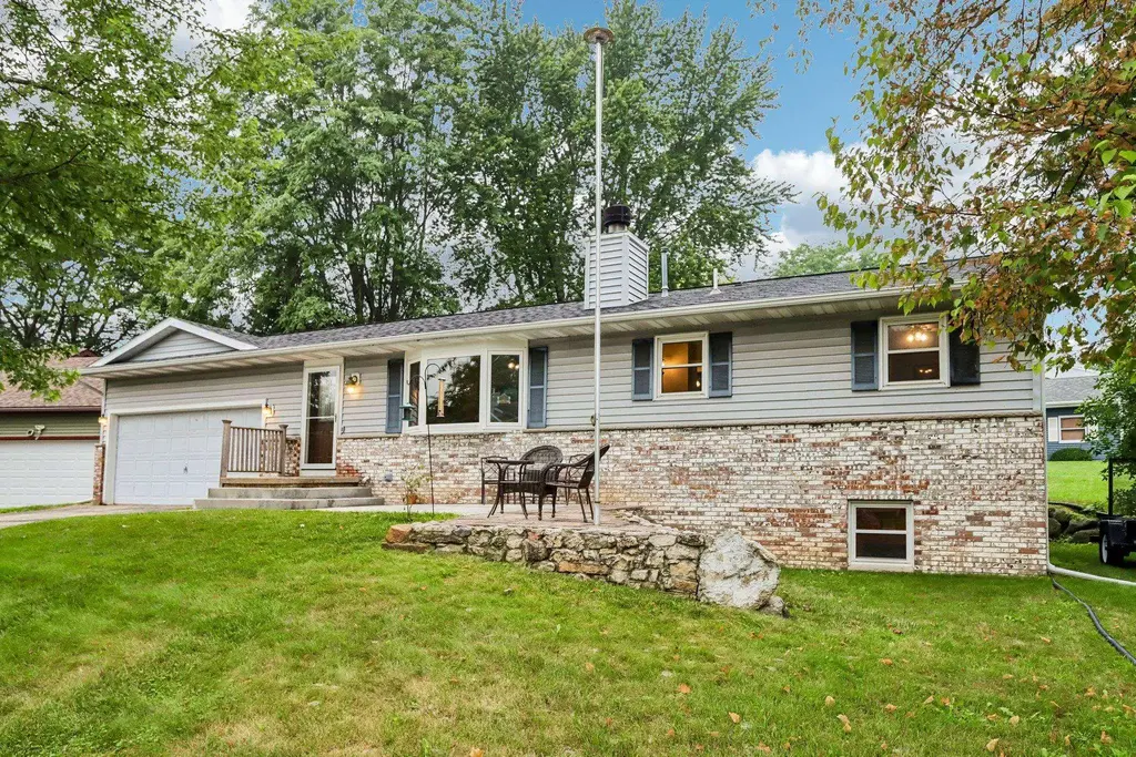 900 Olympic Street, Sun Prairie
