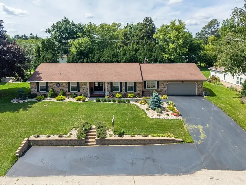 1903 Eastwood Avenue, Janesville