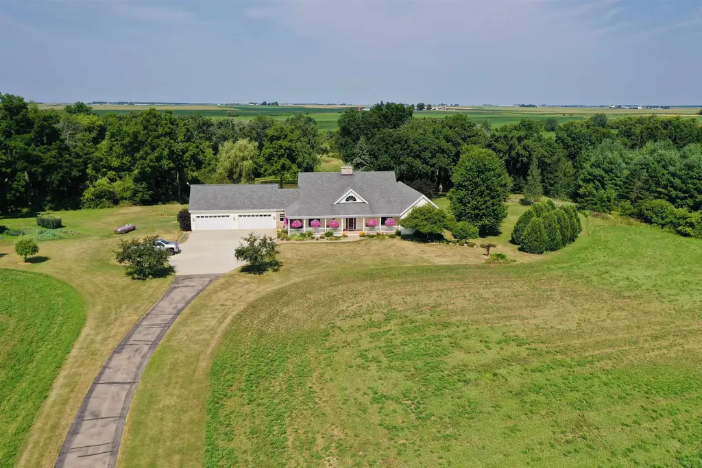 N11565 Lakeland Road, Trenton
