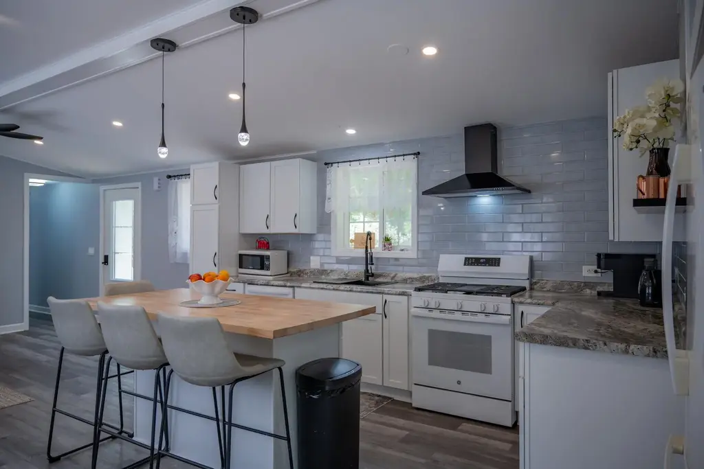 3058 10th Lane, Springville