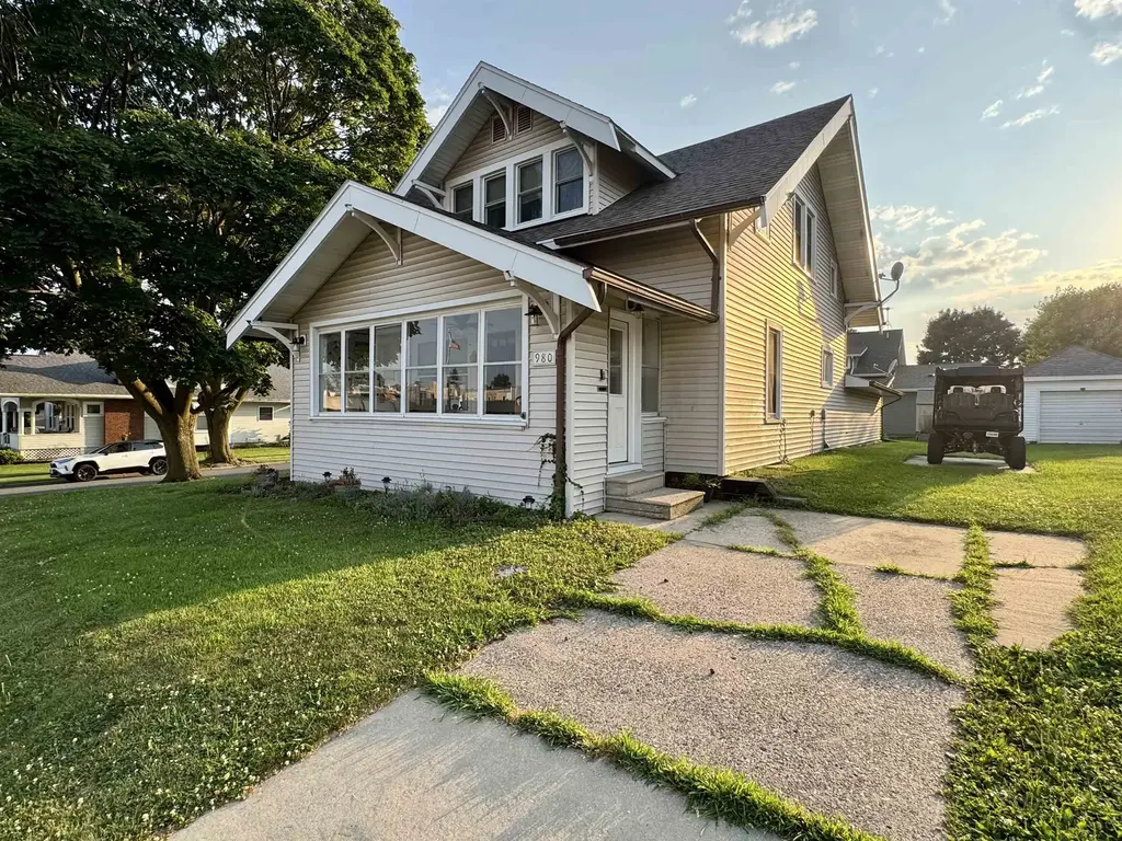 980 Madison Street, Fennimore