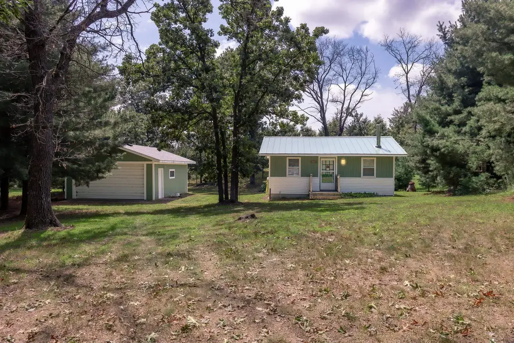 1819 Castlewood Road, Quincy