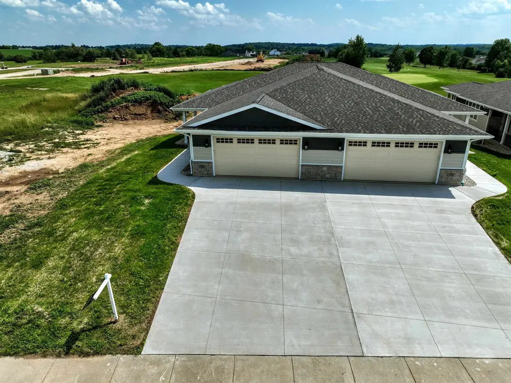 730 E Reinel Street, Jefferson