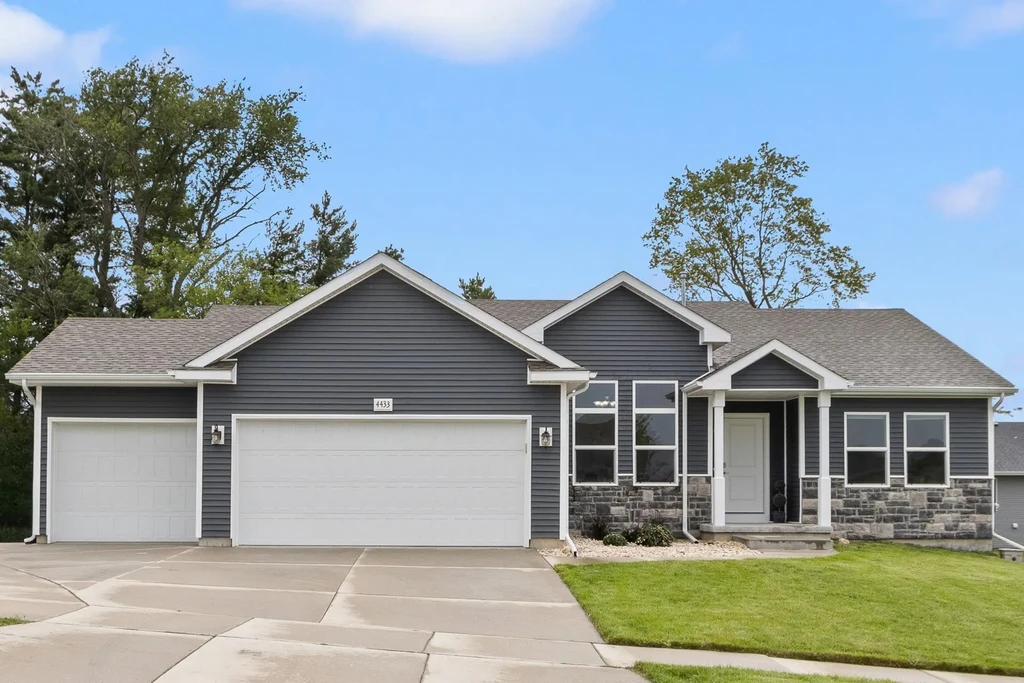 4433 Dublin Drive, Janesville
