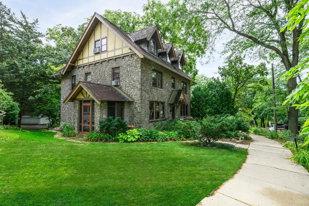 109 N Roby Road, Madison