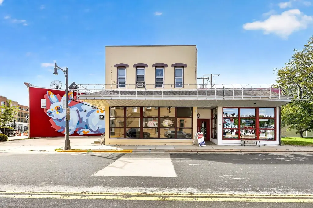 120 E Main Street, Sun Prairie