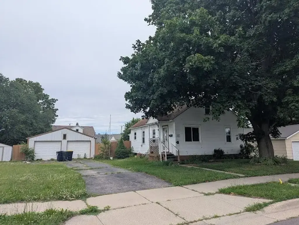 707 Lacrosse Street, Mauston