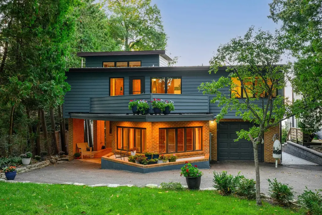 3668 Lake Mendota Drive, Shorewood Hills