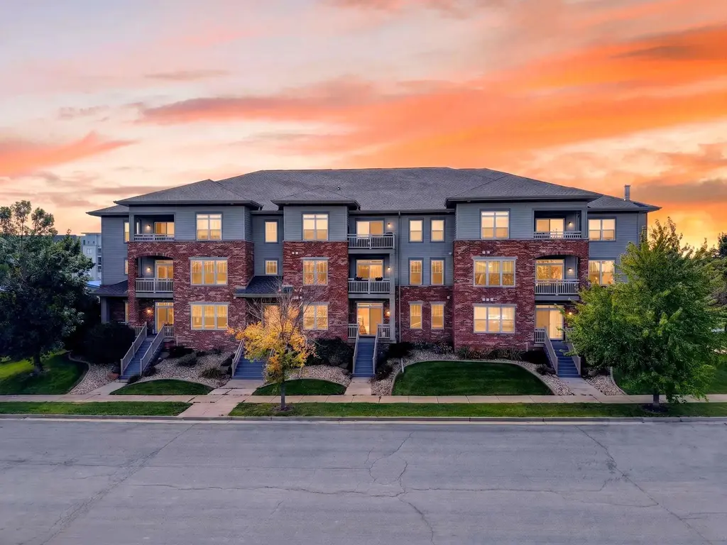 #210 - 141 Metro Terrace, Madison