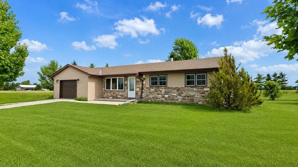 7039 W Kiln Drive, Emmet