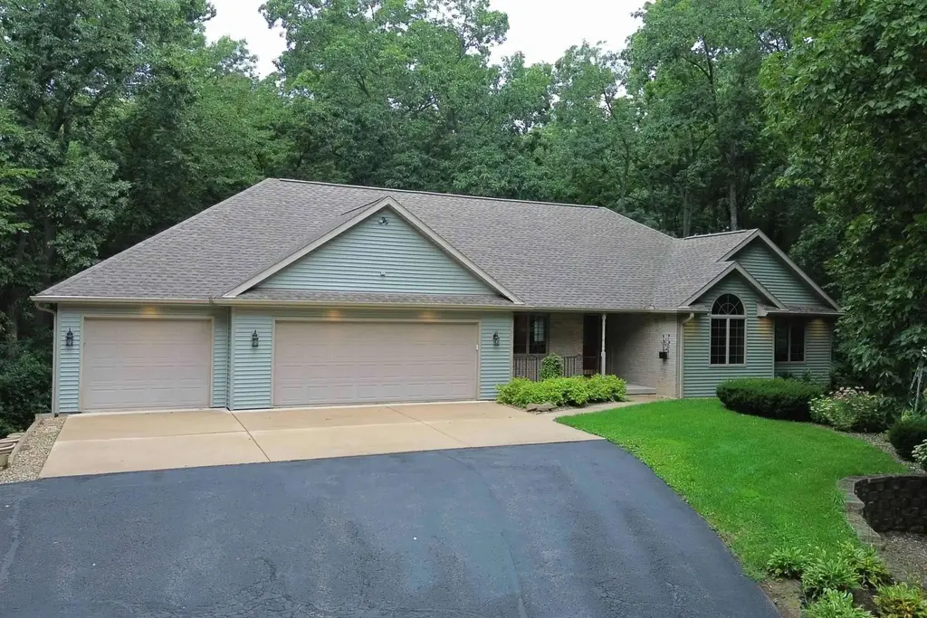 13344 W Forest Hollow Lane, Union