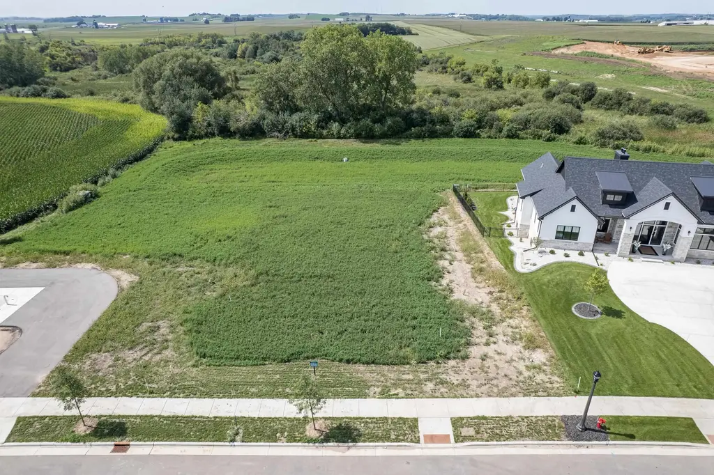 1201 Kyron Drive, Waunakee