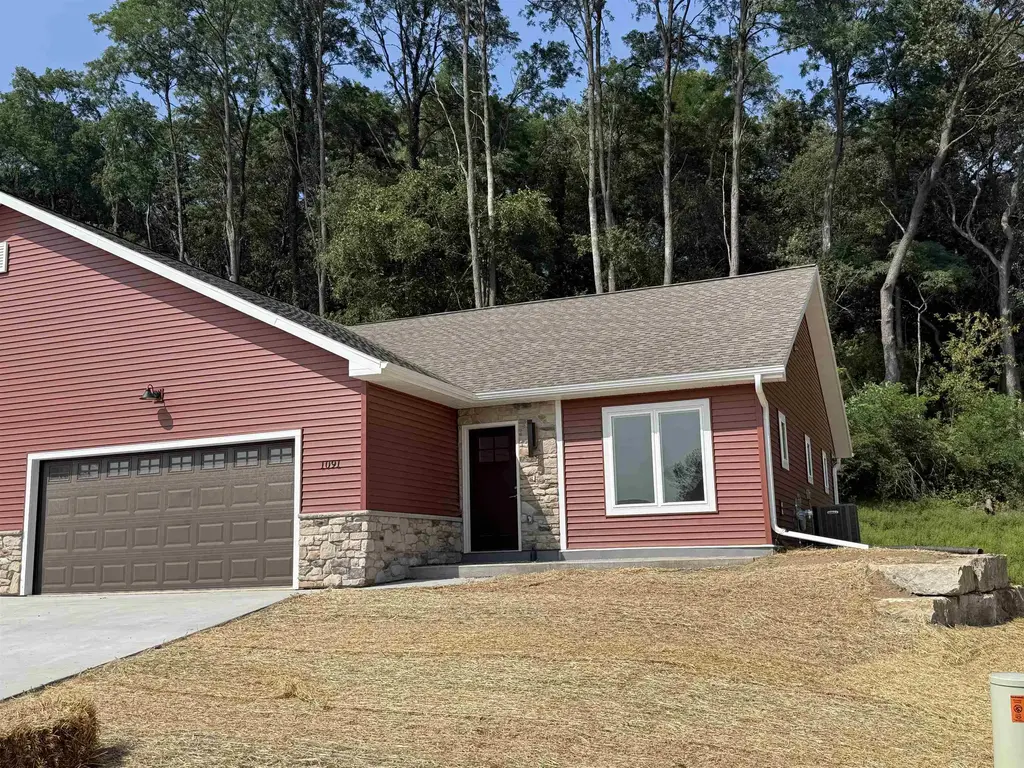 1091 Rusalka Circle, Reedsburg