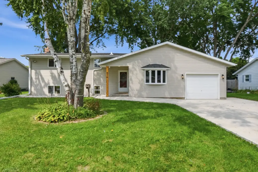 926 Frederick Street, Sun Prairie