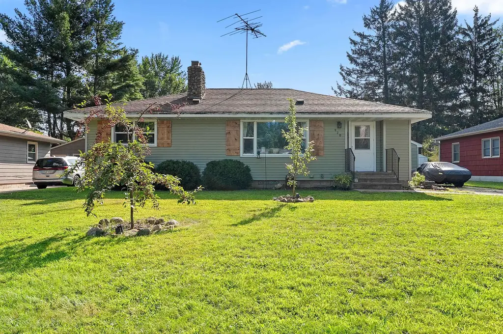 920 S Andrews Street, Shawano