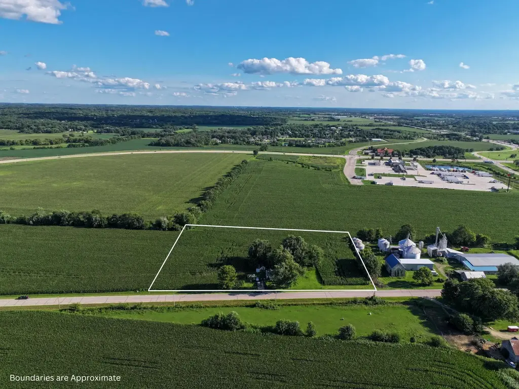2724 E Stateline Road, Turtle