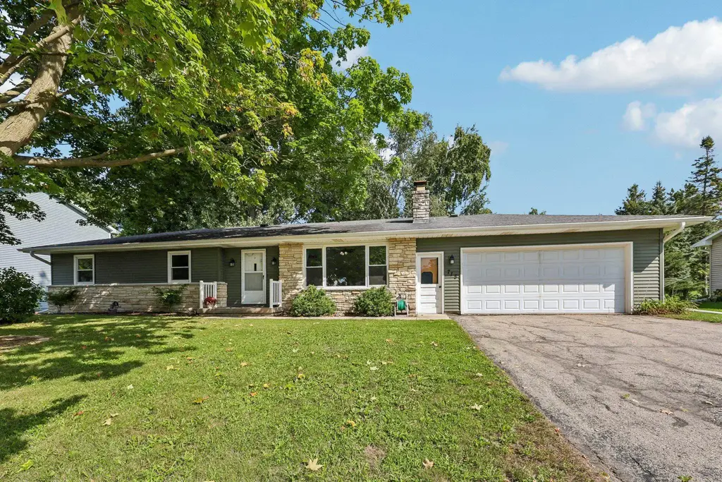 715 Collins Road, Jefferson