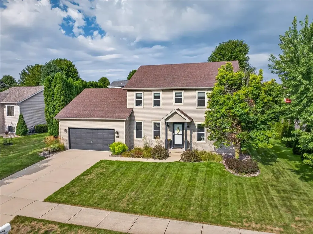 912 Questa Ridge Trail, Verona
