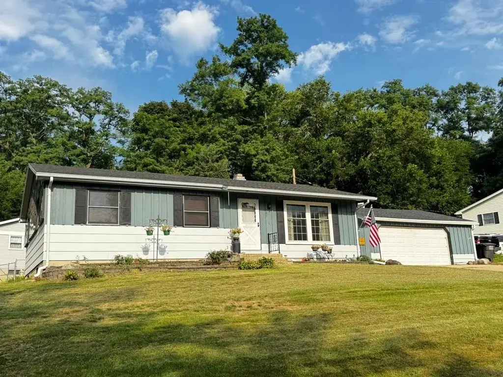 891 Chapel Drive, Milton