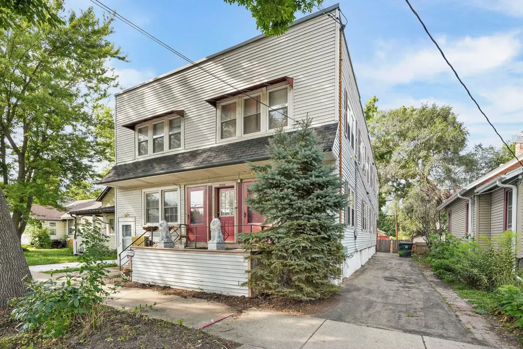 2954 Milwaukee Street, Madison