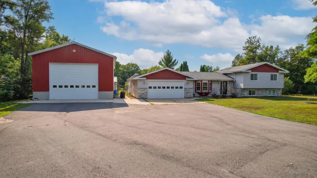 661 Jack Pine Arbor Road, Rome