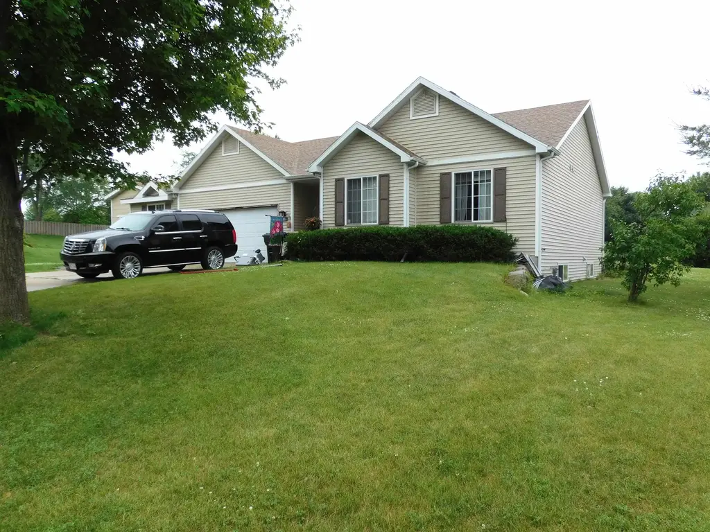 311 Spoke Circle, Sun Prairie