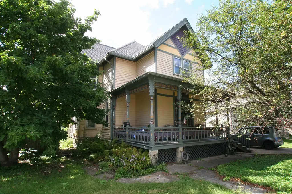 457 N Terrace Street, Janesville