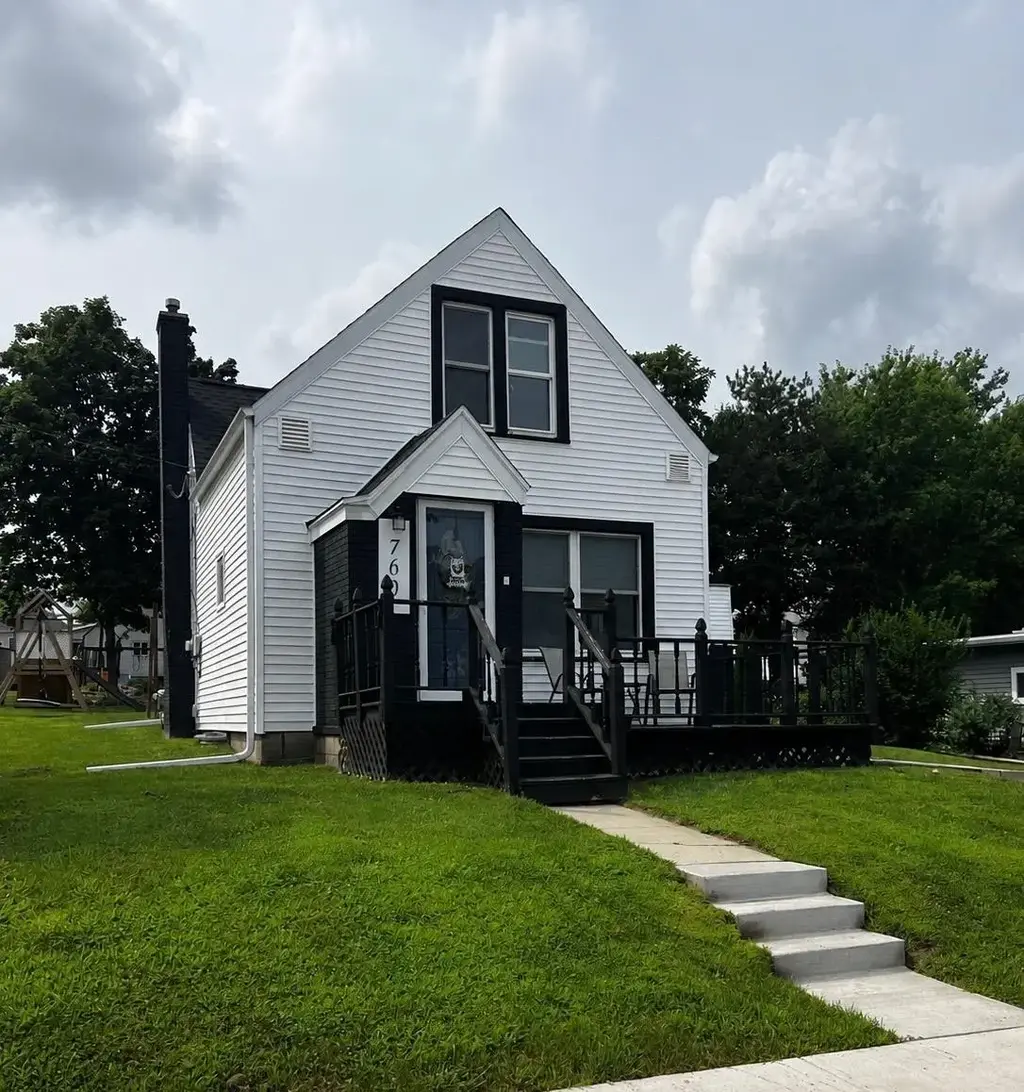 760 Grace Street, Platteville