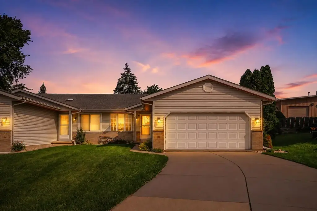 118 Renata Court, DeForest