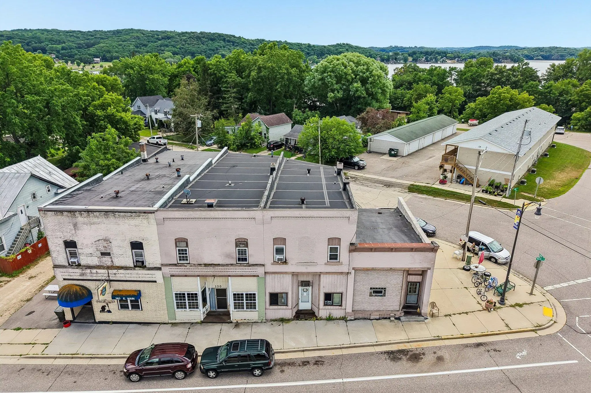 110-120 E Main Street, Merrimac