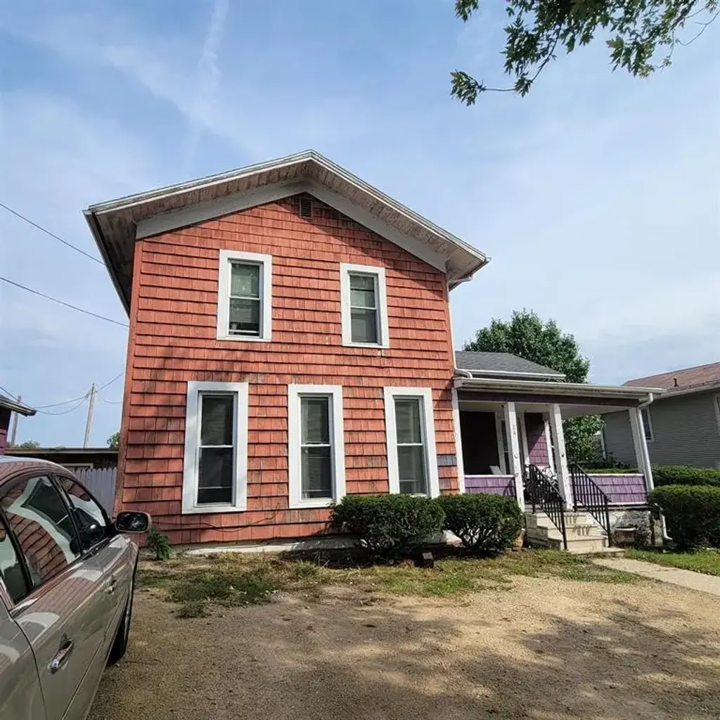 24 S Madison Street, Evansville