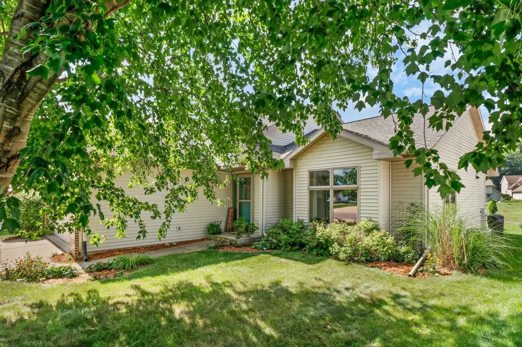 2309 American Legion Drive, Cross Plains