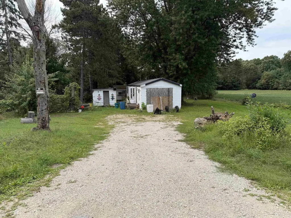 N8007 County Rd D Road, St. Marie