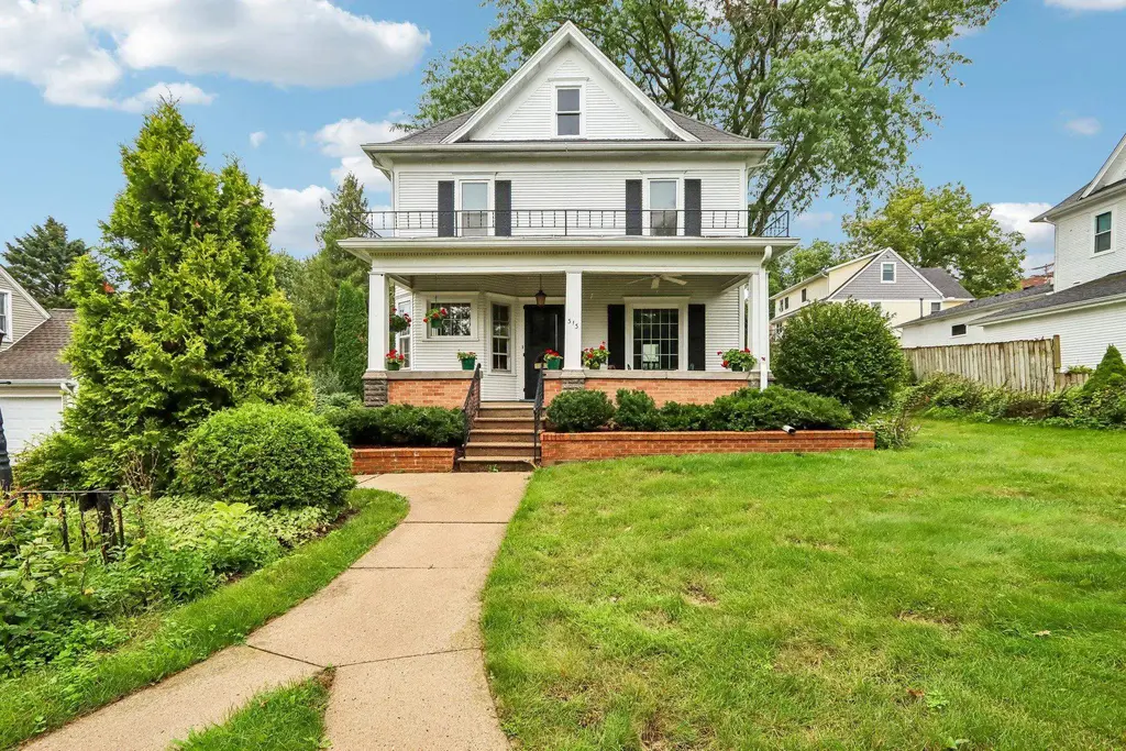 313 S 2nd Street, Mount Horeb