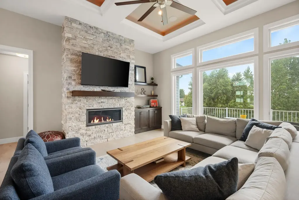 1098 Brynhill Drive, Oregon