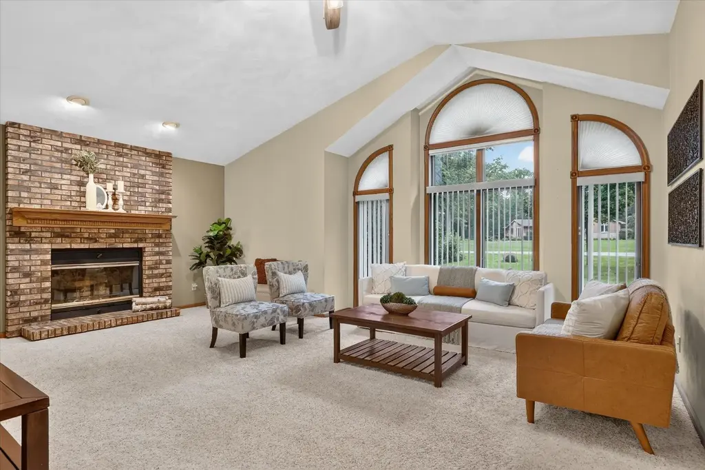 5316 N Cypress Drive, Harmony