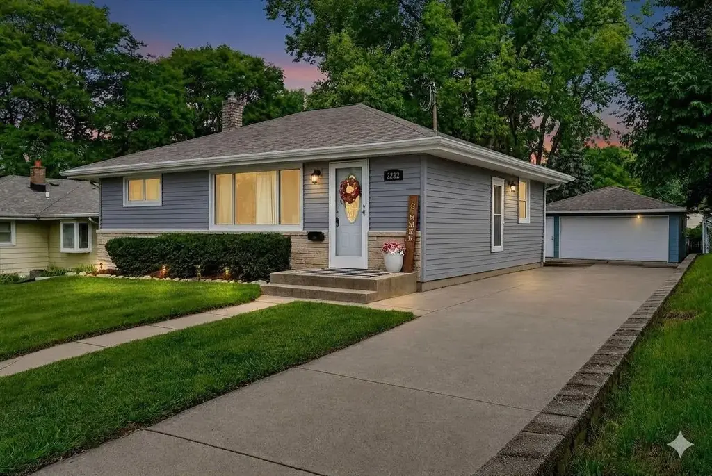 2222 Norton Avenue, Waukesha