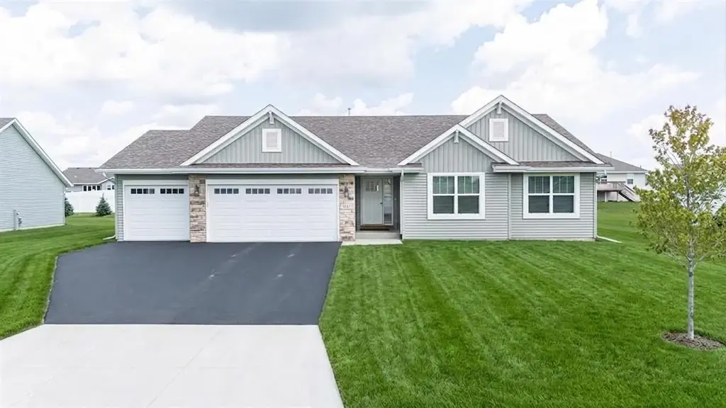 3687 Cardinal Drive, Beloit