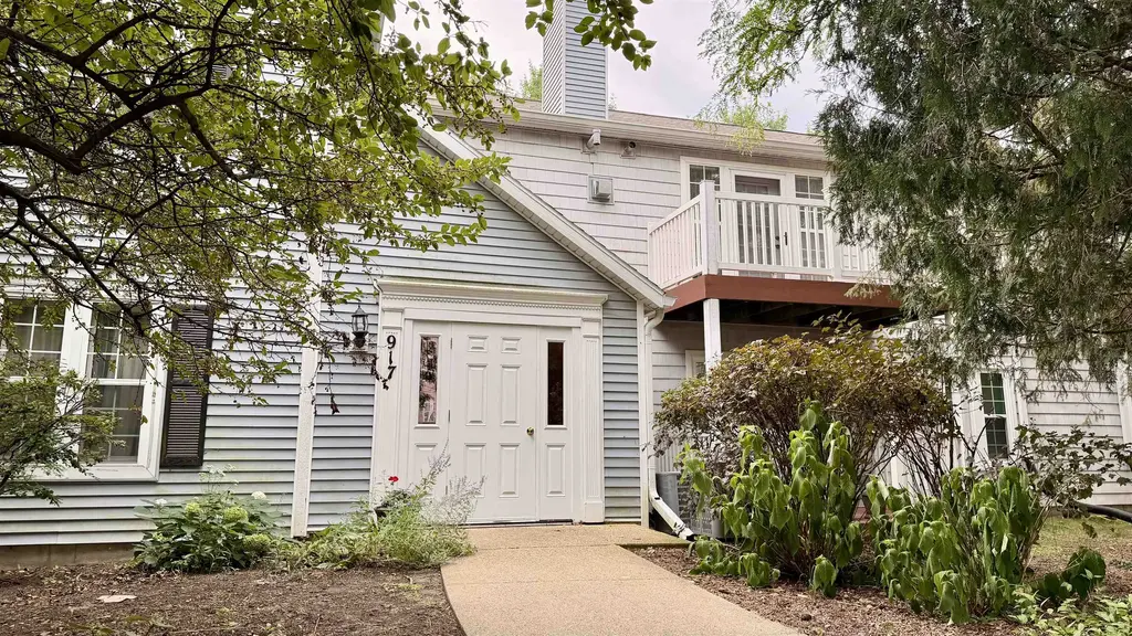 #8 - 917 Harbor House Drive, Madison