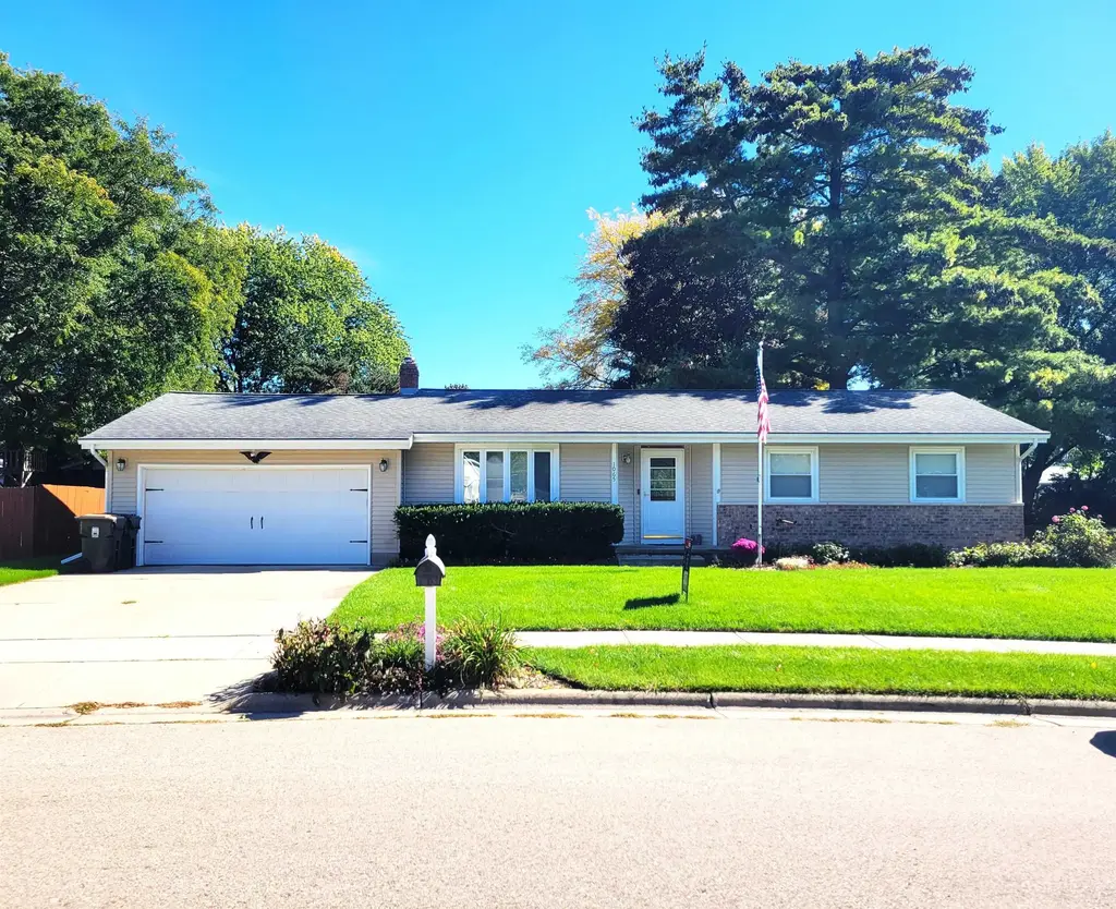 1065 Tara Drive, Sun Prairie