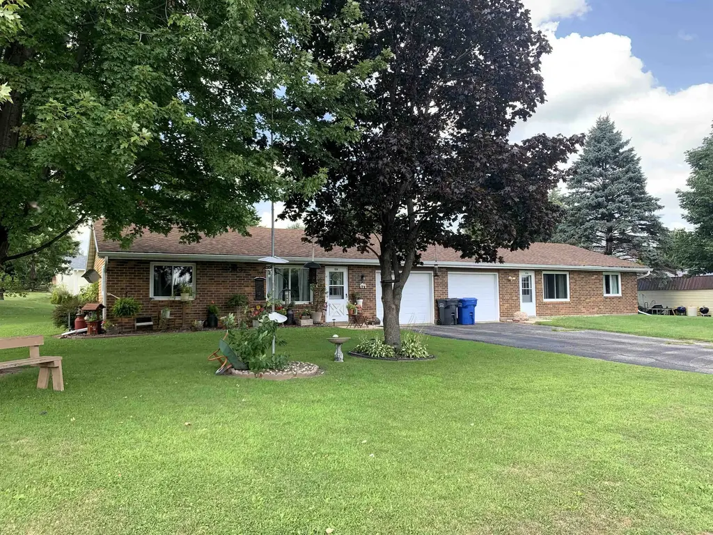 104-106 Hillside Lane, Columbus