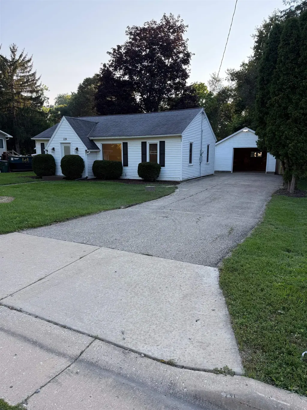 228 N George Street, Whitewater