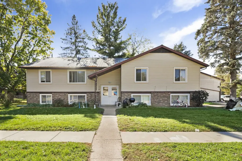 114 W Grant Street, Poynette