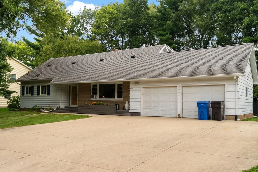 4611 Dennis Drive, Burke