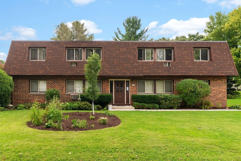 2512 Valley Street, Cross Plains