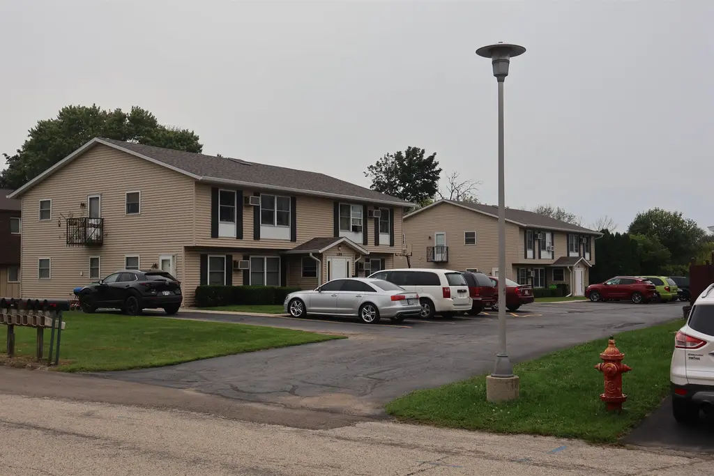108-116 Eilbes Avenue, Beaver Dam