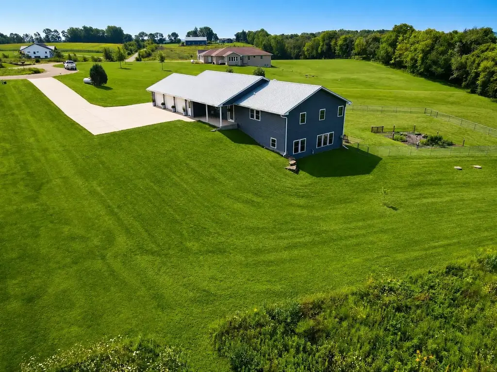 N2905 Tindell Lane, Sylvester