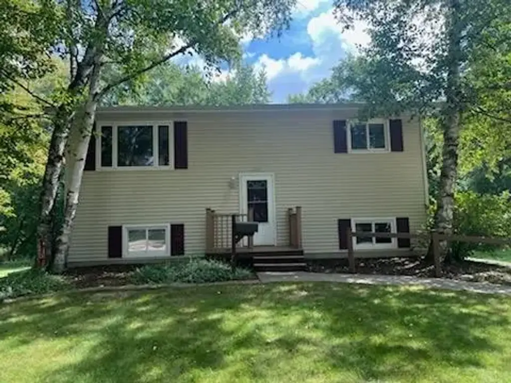 309 Rounsville Street, Waupun