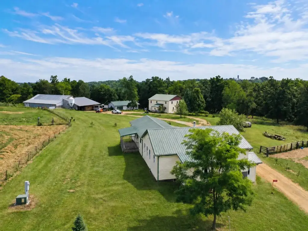 17161 County Highway F, Sheldon