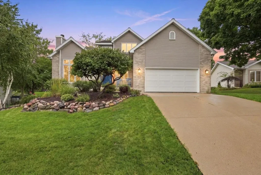 2936 Maple Run Drive, Madison